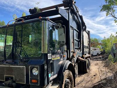 Mack MR688S Salvage Truck