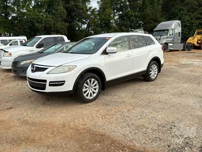 Mazda CX-9 Salvage Truck