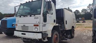 Sterling SC8000 Salvage Truck
