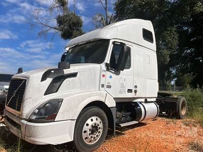 Volvo Salvage Truck