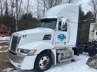 Western Star 5700 Salvage Truck