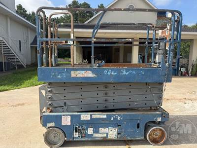 Genie GS-3246 Scissor Lift