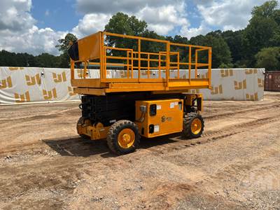 Grove SM4688XT ROUGH TERRAIN Scissor Lift