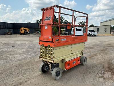 JLG 2632ES Scissor Lift