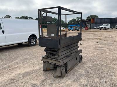 Skyjack SJIII 3219 Scissor Lift