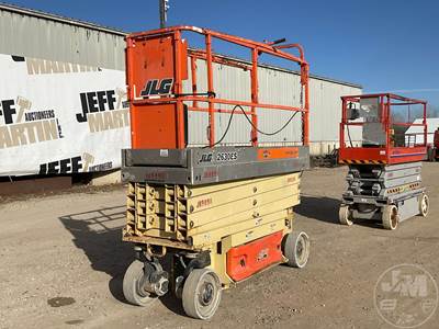 2630ES Scissor Lift