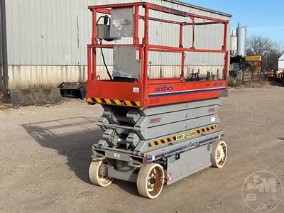 SJ111 3226 Scissor Lift
