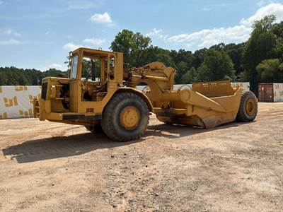 Caterpillar 621B Pull Scraper