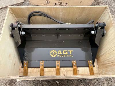 AGT M4IN1BCT Skid Steer Attachment