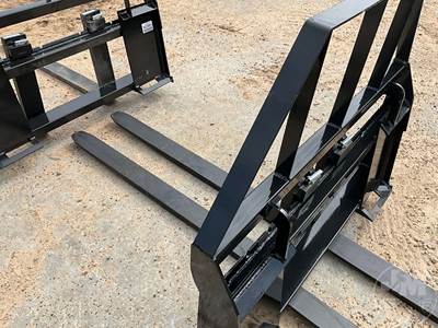 AGT SALL100 48" Forks with Mast Skid Steer Attachment