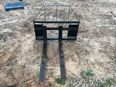 Unused AGT SALL100 48 Inch Skid Steer Forks with Mast, Universal Mount