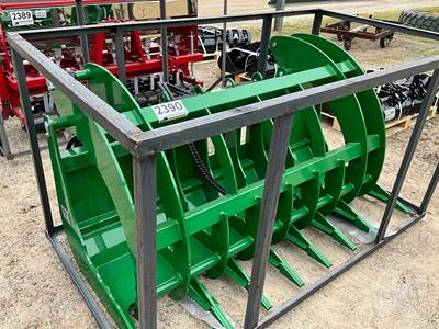 AGT SRR72 72" Rock Grapple Bucket, Universal Skid Steer Mount