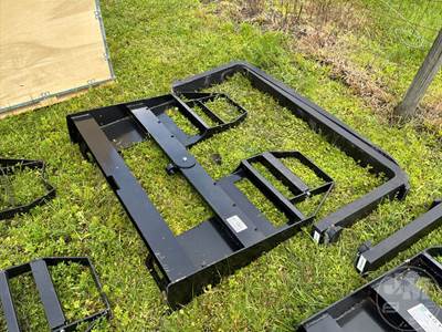 AGT SSCPF48-6600-WFF 48" Forks with Mast, Universal Skid Steer Mount