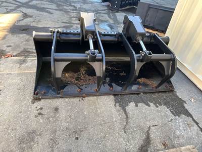 Used Bobcat 72" Dual Cylinder Grapple Bucket, Universal Skid Mount