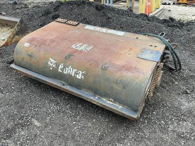 Bobcat 72" SWEEPER BROOM Skid Steer Attachment