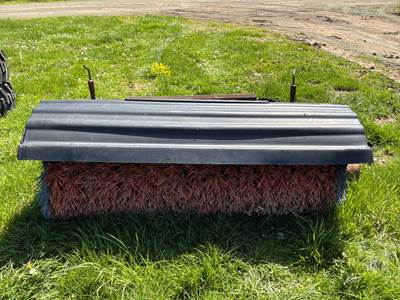 Bobcat Sweeper Broom 72 Inch Universal Skid Mount Skid Steer Attachment