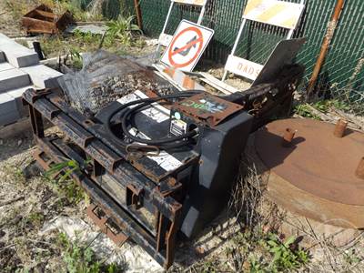 Bradco 625 SSL TRENCHER Skid Steer Attachment