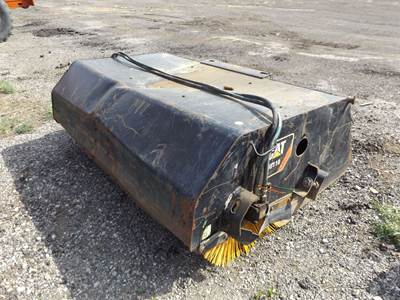 Caterpillar BU118 Skid Steer Attachment