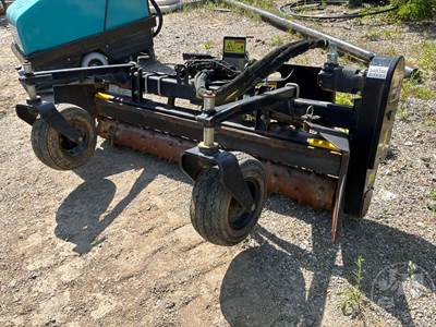 2018 Caterpillar PR172 72 Inch Skid Steer Attachment, Universal Skid Mount