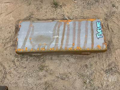 Future Mini Skid Steer Mounting Plate