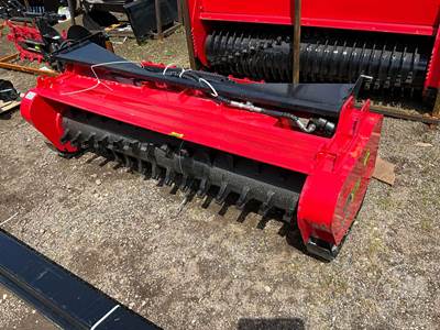 Unused 2025 Future FT-72 72 Inch Universal Skid Steer Attachment