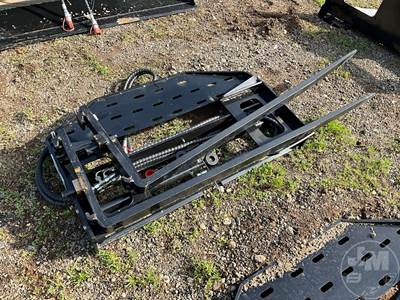 Unused Future FT-SF60 60 Inch Forks w/ Hyd Positioner, Universal Skid Mount