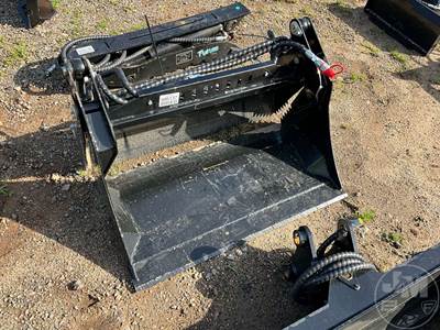 2025 Future FT-XKH39F 39" 4-IN-1 Bucket Mini Skid Steer Attachment