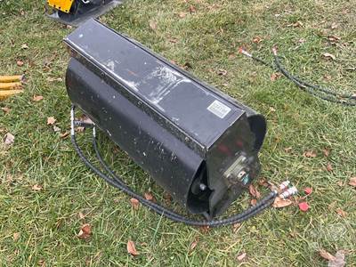 FUTURE VR39 Skid Steer Attachment