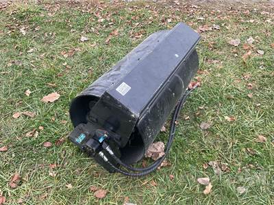 FUTURE VR39 Skid Steer Attachment