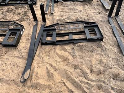 GIYI Skid Steer Attachment