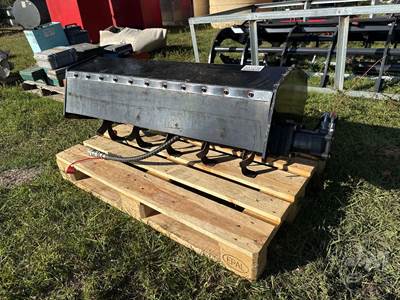 GIYI Skid Steer Attachment