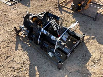 GIYI Hydraulic Auger Skid Steer Attachment, 45" with 8", 12" & 16" Augers