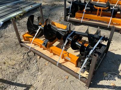 2026 GIYI Hydraulic Auger Skid Steer Attachment, Universal Mount, 8", 12" & 16" Augers