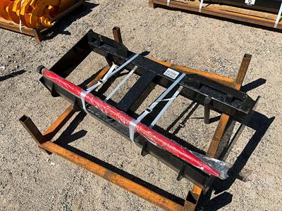 GIYI Bale Spear Skid Steer Attachment, Universal Mount