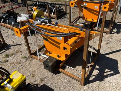 Unused GIYI AD680 Skid Steer Post Driver, Universal Mount