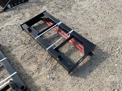 GIYI BF47 45 Inch Bale Spear, Universal Skid Steer Mount