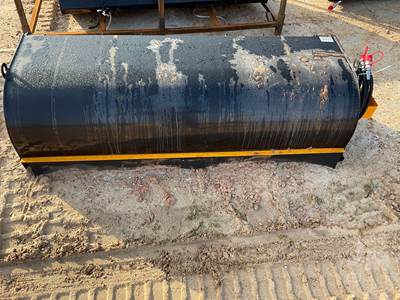 GIYI BS72 Skid Steer Attachment