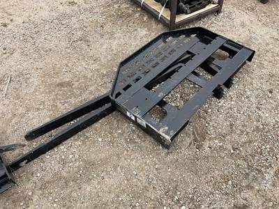 GIYI CYHC Skid Steer Forks, Universal Skid Mount, 60" Fork Length