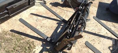 GIYI CYHC HYDRAULIC SIDE SHIFT Skid Steer Attachment