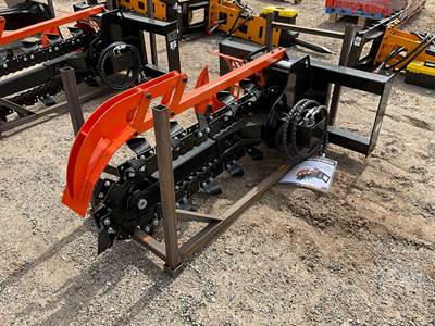 GIYI D39 Skid Steer Attachment
