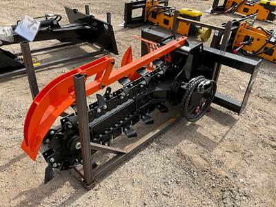 GIYI D39 Skid Steer Attachment