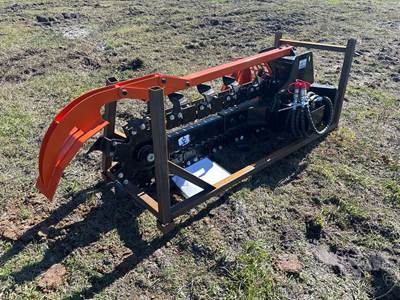 GIYI D39 Skid Steer Attachment