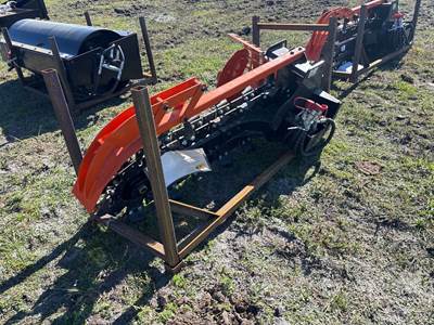 GIYI D39 Skid Steer Attachment