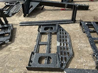 GIYI DHC 59 Inch Skid Steer Forks, Universal Mount, 2650 lbs Max