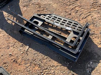 2026 GIYI DHC Skid Steer Forks with Mast, 60" Fork Length