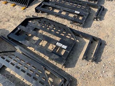 GIYI DHC Skid Steer Forks with Mast, Universal Mount, 45"/60"