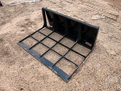 Unused GIYI GD47 47" Land Leveler Skid Steer Attachment