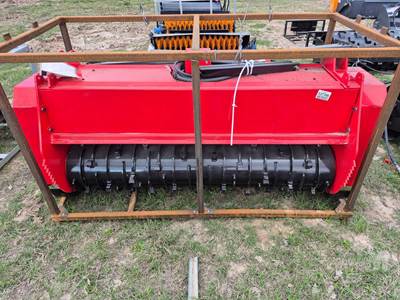 GIYI GY-72PRO Skid Steer Attachment