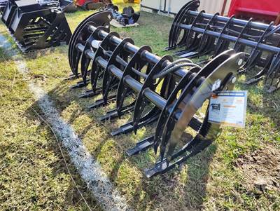 GIYI GY-CLG72 Skid Steer Attachment