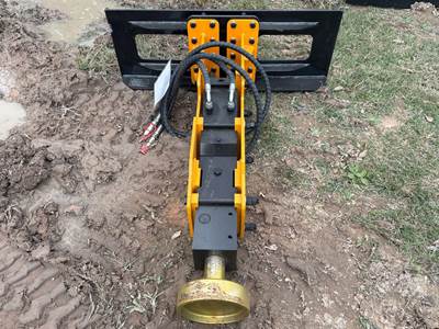 GIYI GY-D680 PILE HAMMER Skid Steer Attachment